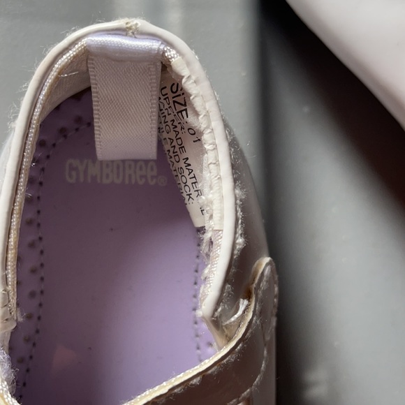 Baby shoes - Picture 2 of 2